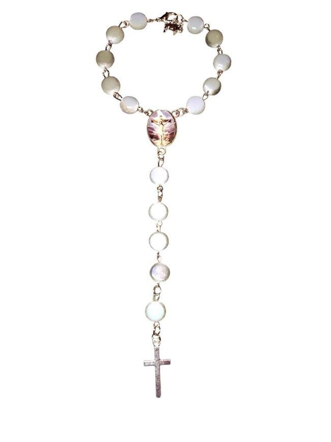 "Henry" Gray Agate Beaded Rear-view Mirror Rosary